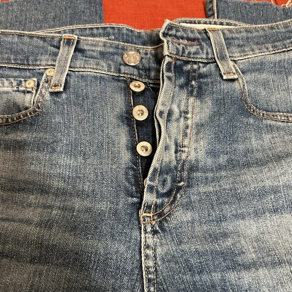 AG~ED DENIM HIGH RISE VINTAGE FIT SIZE 25R - Picture 5 of 6